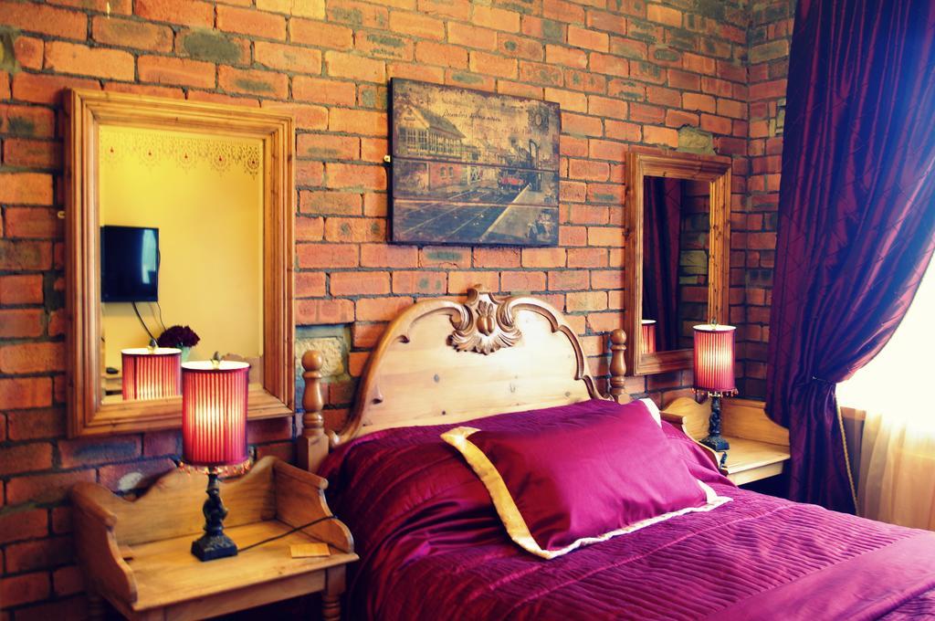 Crown House Suites Галіфакс Номер фото